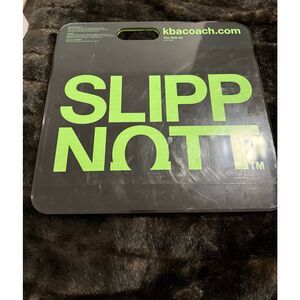 Slipp-Nott - Basketball Tack Matt Base w/ Sheets (Base-18" x 19")